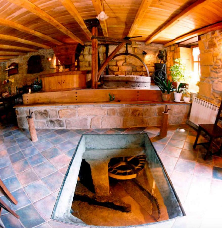Agroturismo Iberreko Errota Muxika ภายนอก รูปภาพ