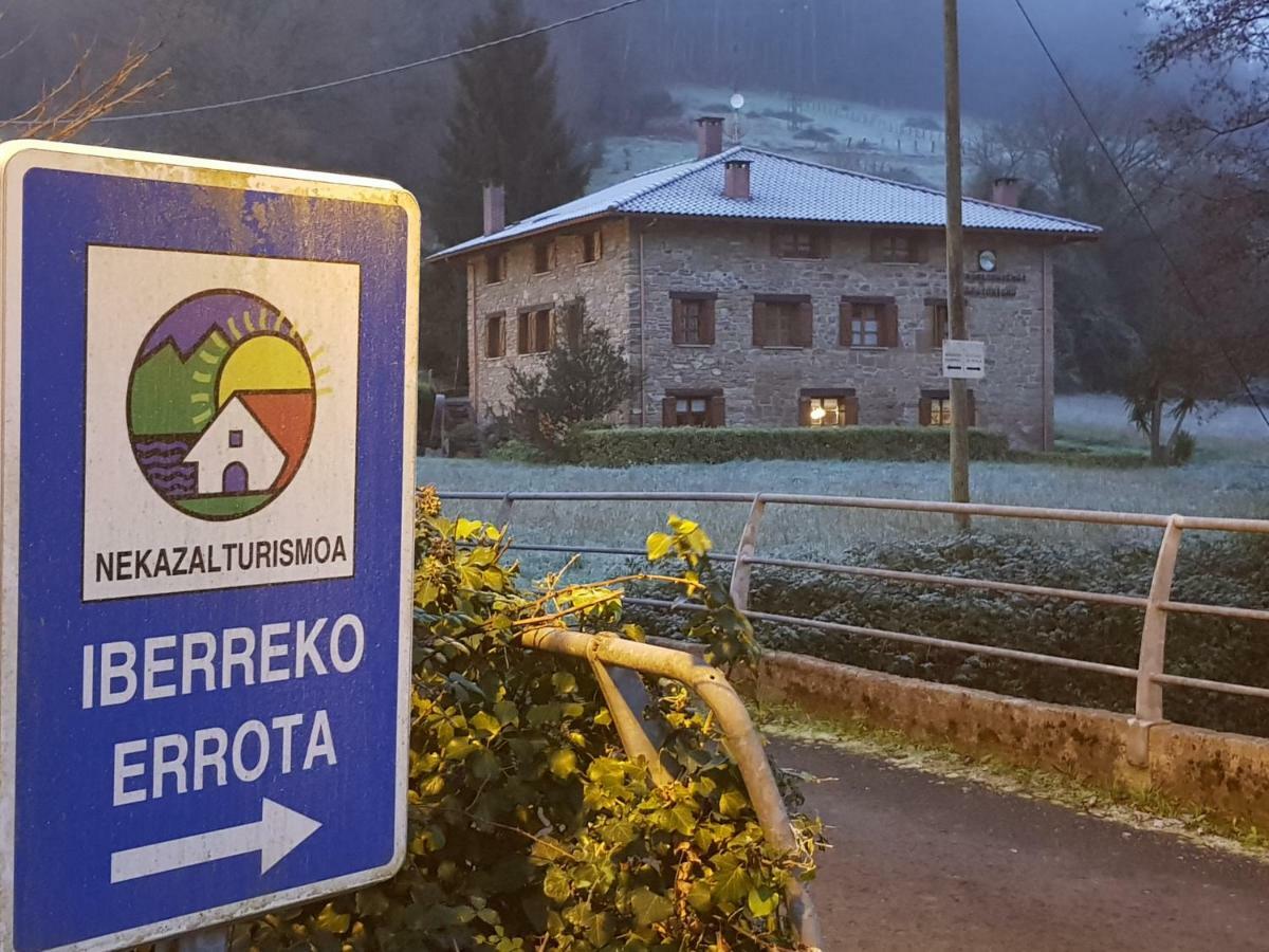 Agroturismo Iberreko Errota Muxika ภายนอก รูปภาพ