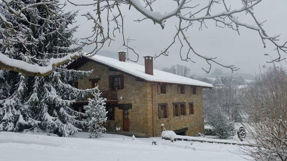 Agroturismo Iberreko Errota Muxika ภายนอก รูปภาพ